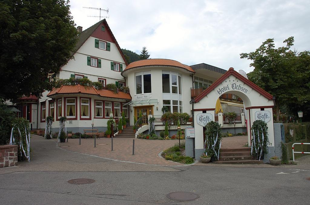 Hotel Ochsen Höfen an der Enz Buitenkant foto